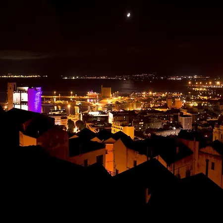 Apartment Cupidity *