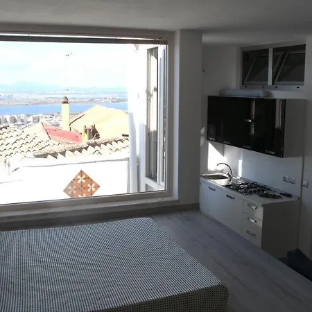 Apartment Cupidity *